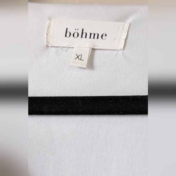 BOHME Peasant Top, Puff Sleeves, V-neck Light Floral, So Cute,  XL - Picture 8 of 8